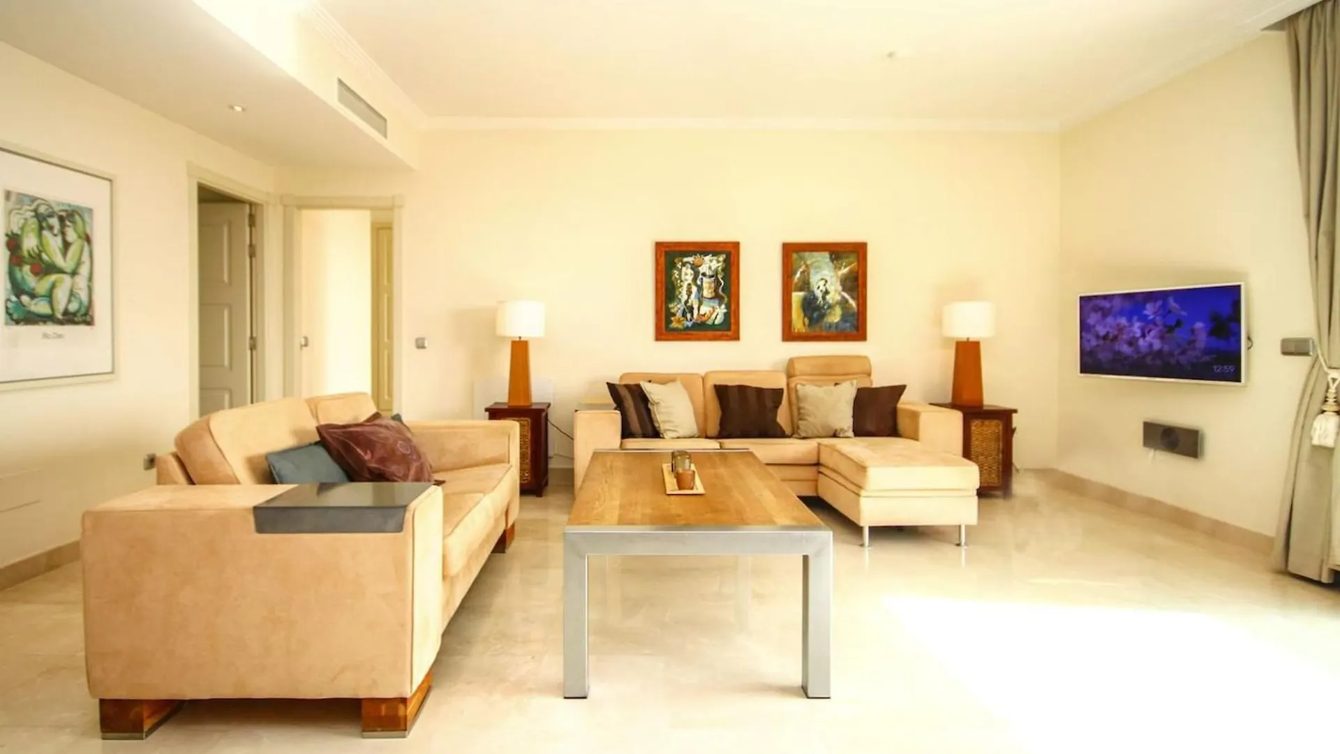 Penthouse Estepona Great Sea Views & Beach Access Apartment